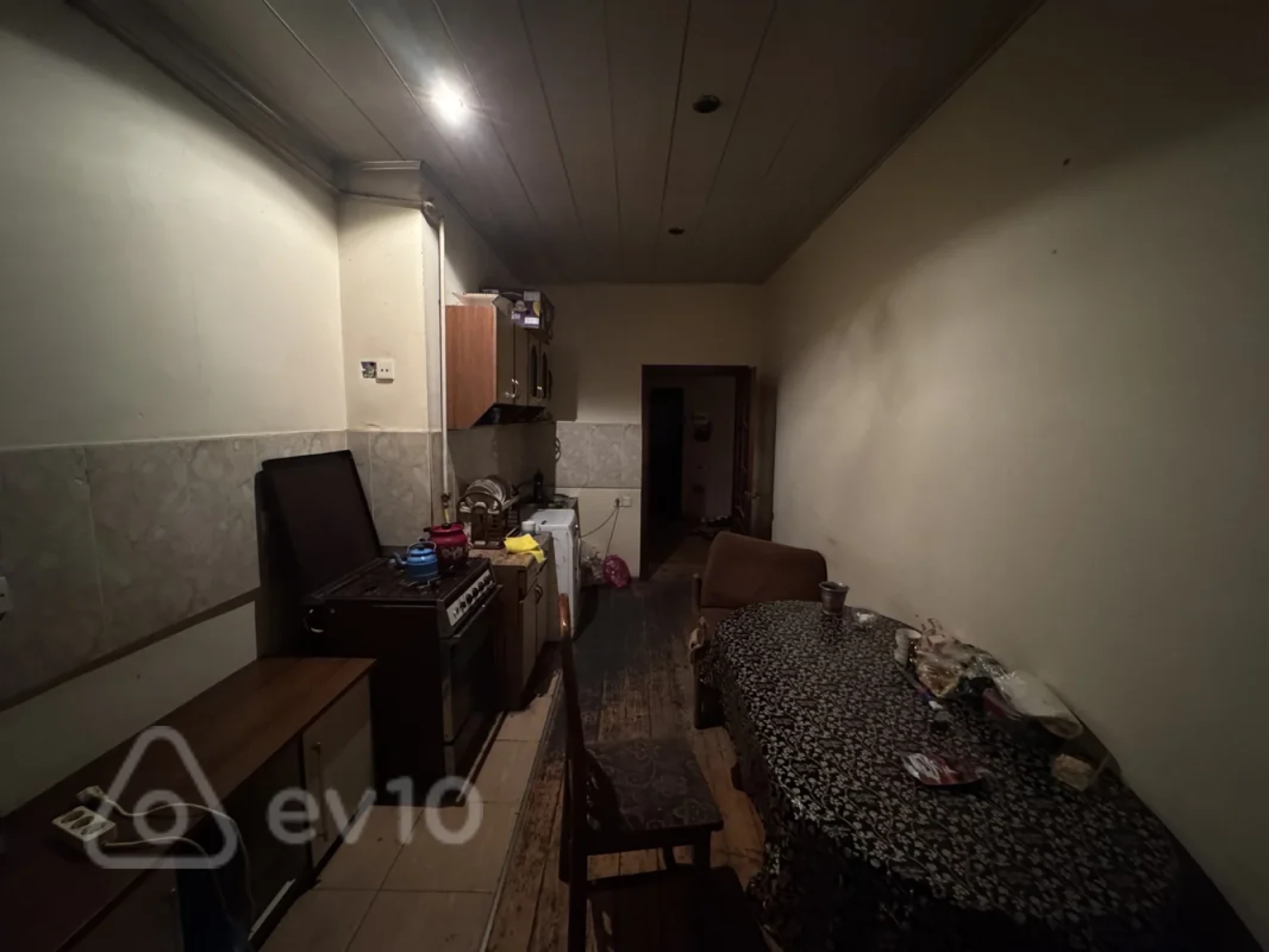 Kirayə verilir 3 otaqlı yeni tikili 100 m²