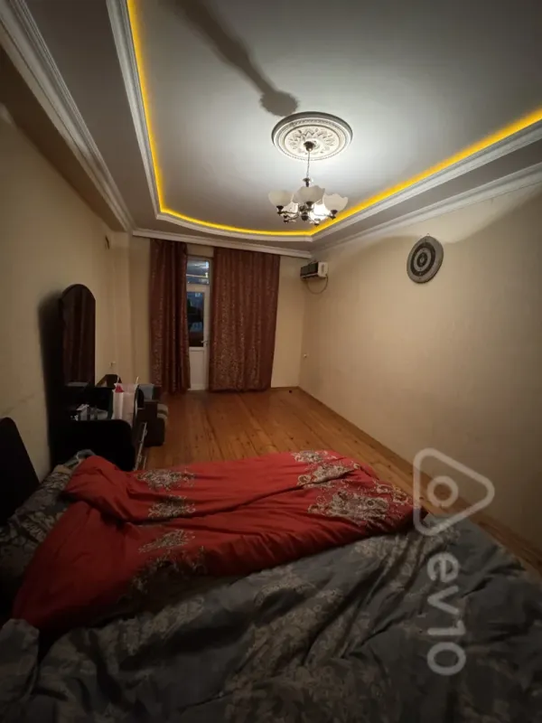 Kirayə verilir 3 otaqlı yeni tikili 100 m²