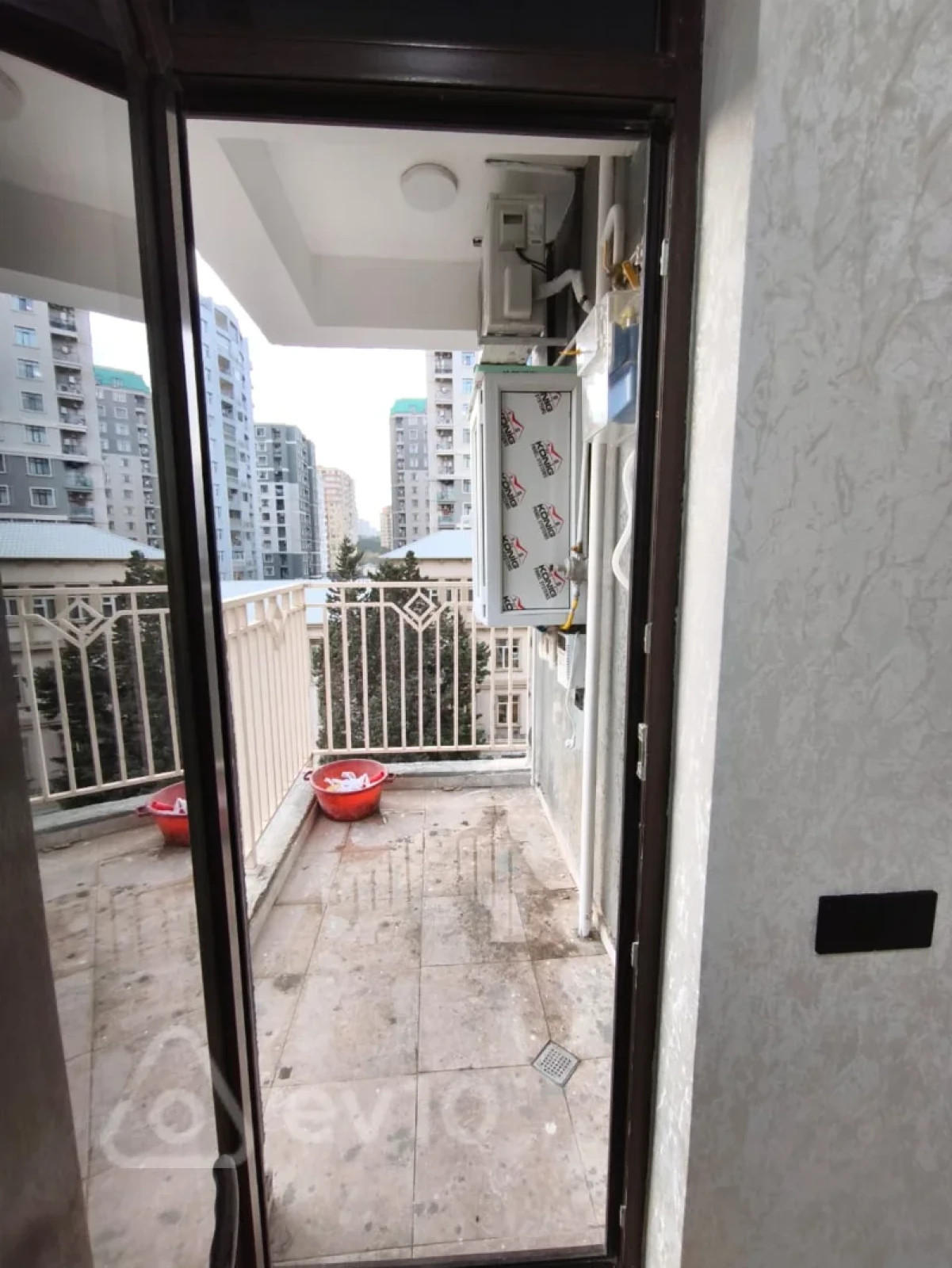 Kirayə verilir 2 otaqlı yeni tikili 68 m²