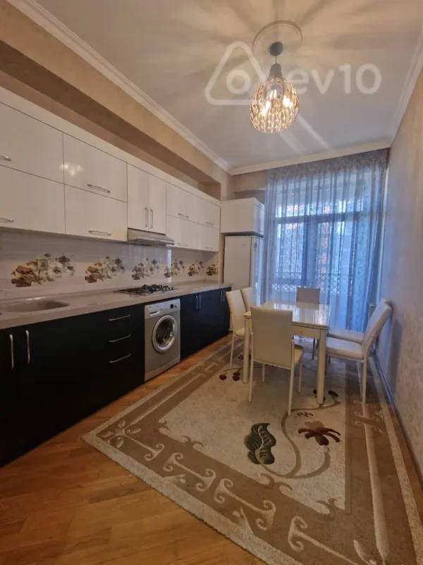 Satılır 2 otaqlı yeni tikili 90 m²