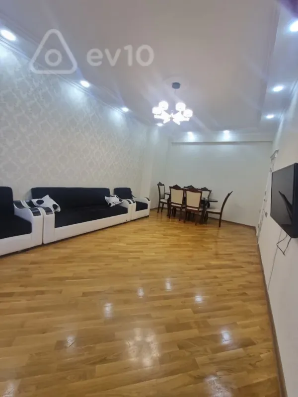 Satılır 2 otaqlı yeni tikili 90 m²