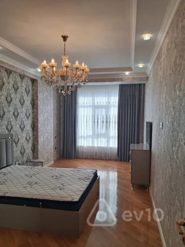 Satılır 2 otaqlı yeni tikili 68 m²