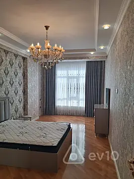 Satılır 2 otaqlı yeni tikili 68 m²