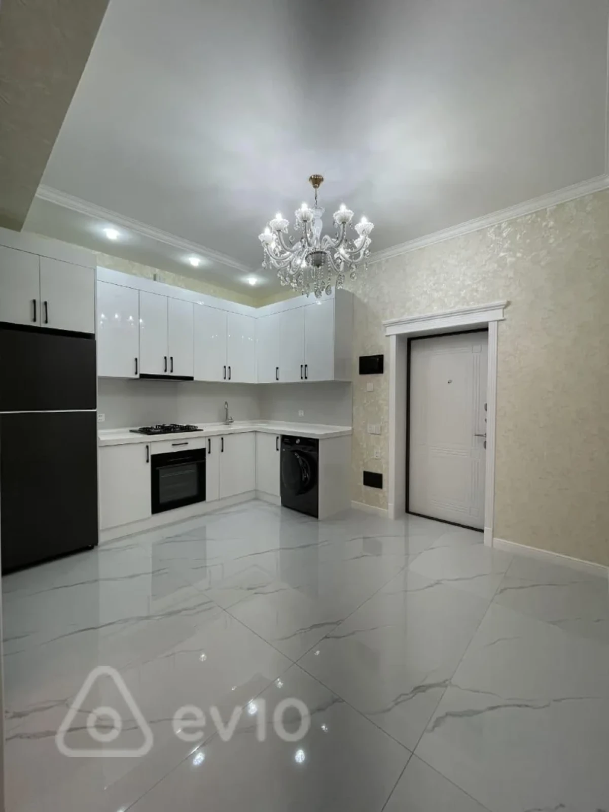 Satılır 2 otaqlı yeni tikili 68 m²