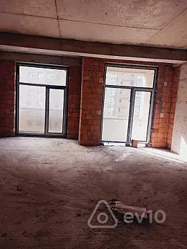 Satılır 2 otaqlı yeni tikili 58 m²