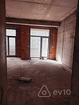 Satılır 2 otaqlı yeni tikili 58 m²