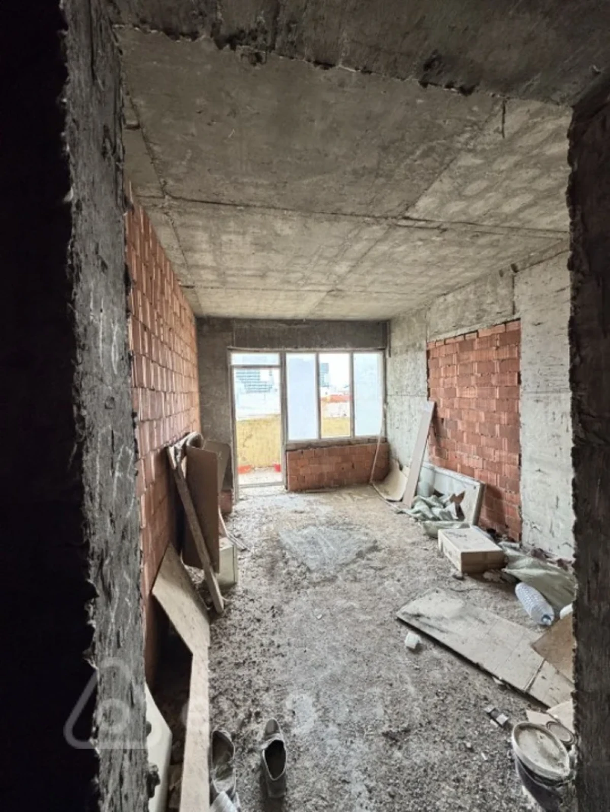 Satılır 2 otaqlı yeni tikili 58 m²