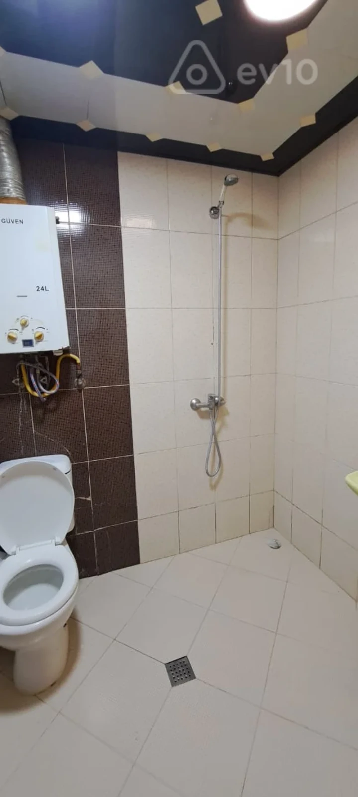 Kirayə verilir 3 otaqlı köhnə tikili 85 m²