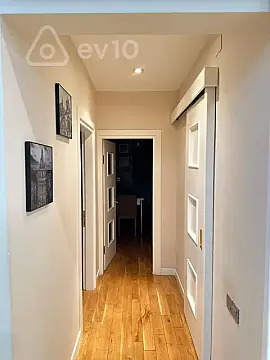 Kirayə verilir 3 otaqlı yeni tikili 120 m²