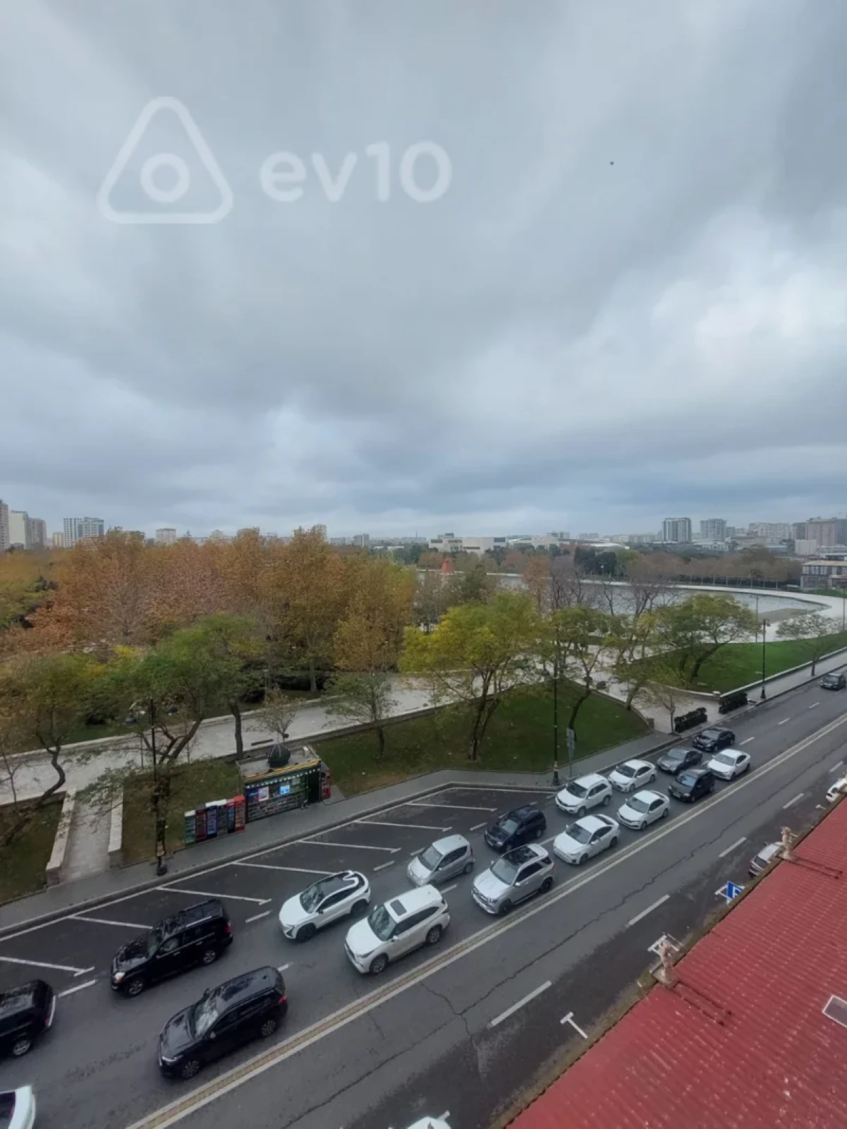 Kirayə verilir 3 otaqlı yeni tikili 120 m²