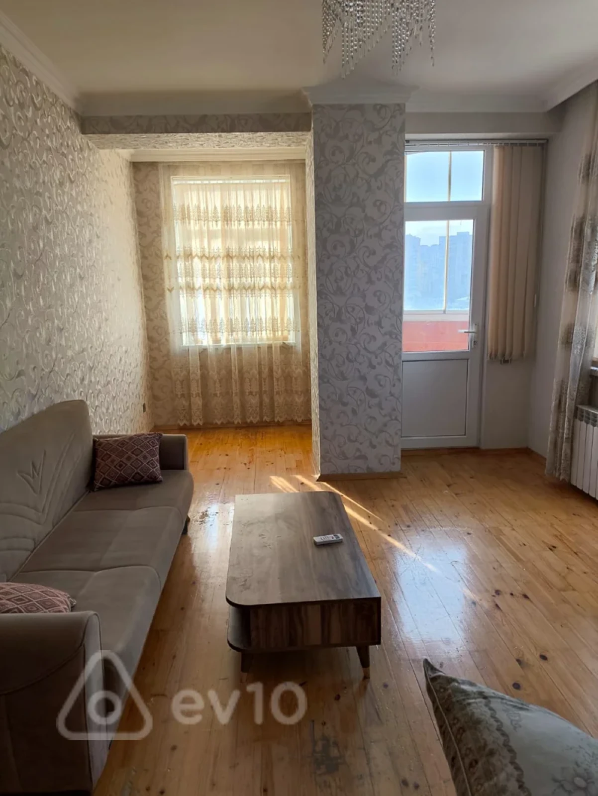 Satılır 3 otaqlı yeni tikili 110 m²