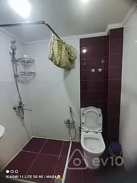 Kirayə verilir 2 otaqlı köhnə tikili 50 m²