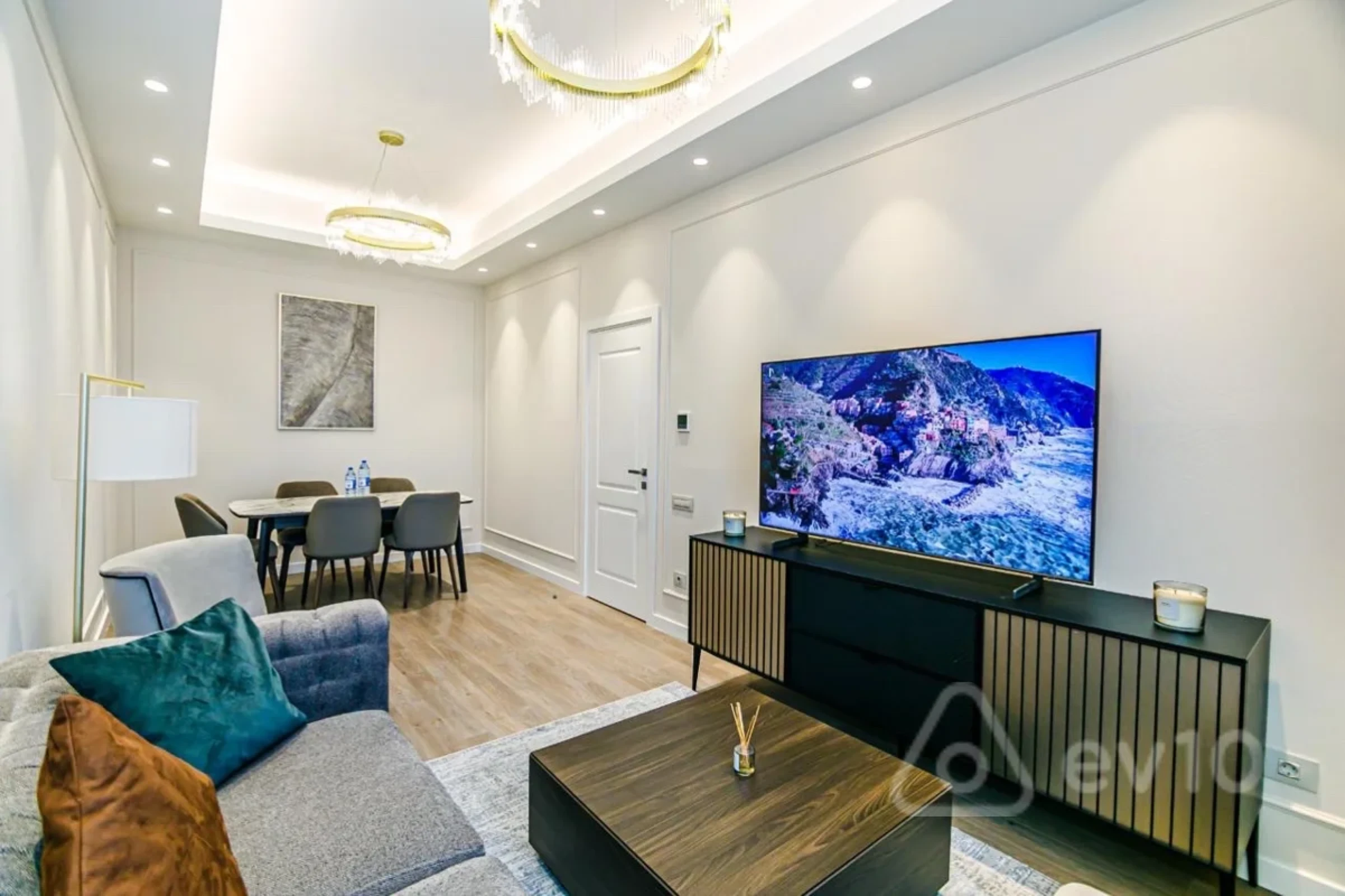 Kirayə verilir 3 otaqlı yeni tikili 110 m²