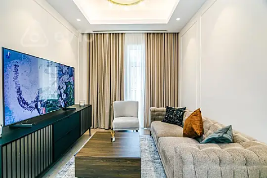 Kirayə verilir 3 otaqlı yeni tikili 110 m²