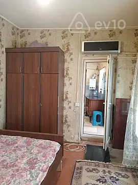 Kirayə verilir 1 otaqlı həyət evi 30 m²
