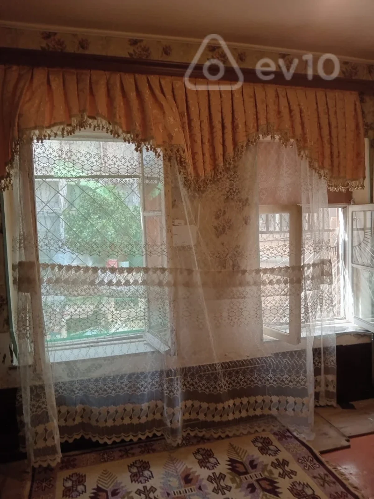 Kirayə verilir 1 otaqlı həyət evi 30 m²