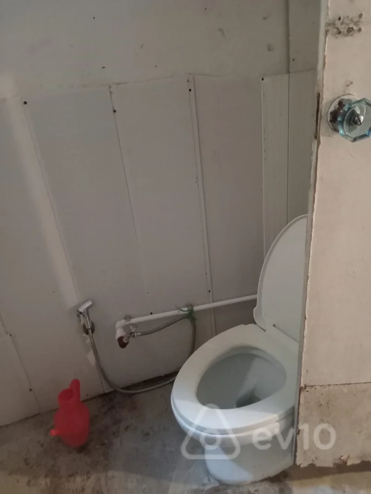 Kirayə verilir 1 otaqlı həyət evi 30 m²