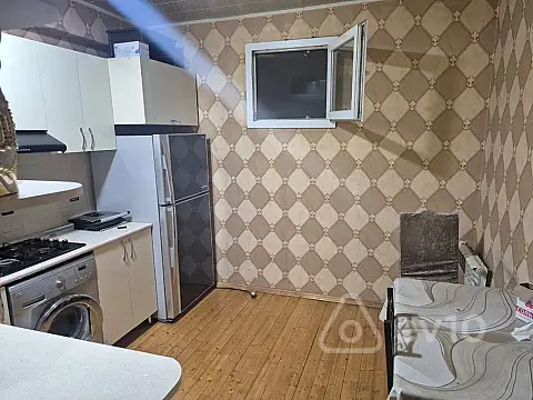 Kirayə verilir 3 otaqlı yeni tikili 105 m²