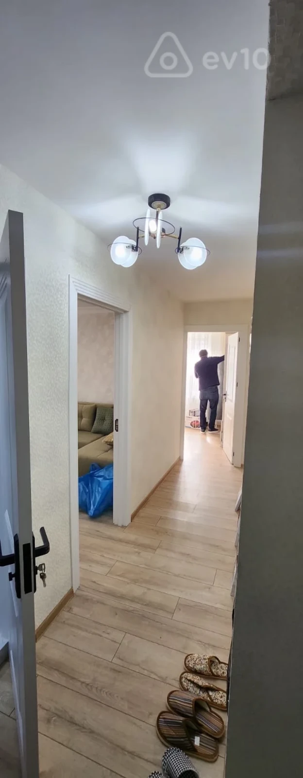 Kirayə verilir 2 otaqlı yeni tikili 50 m²