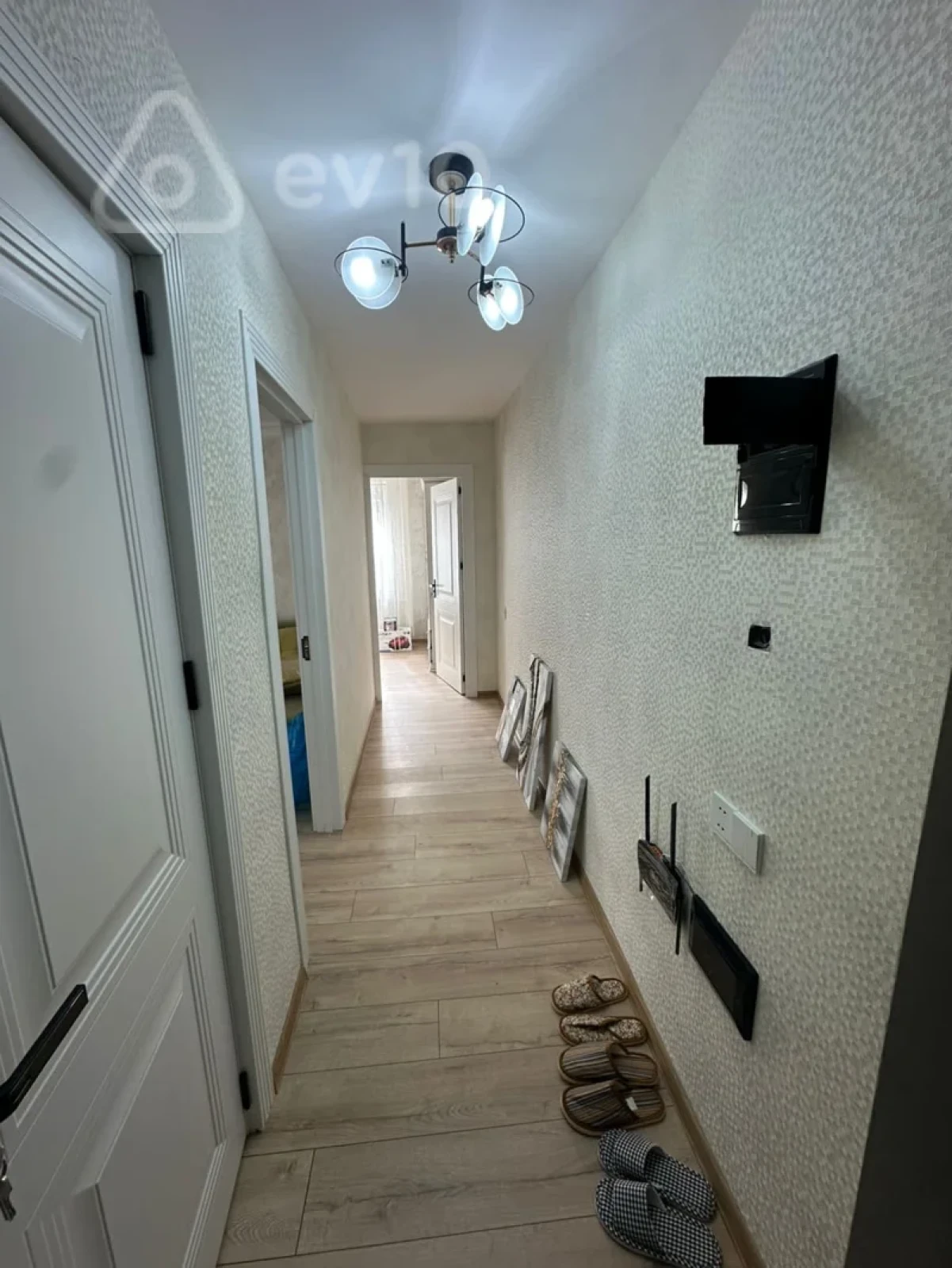 Kirayə verilir 2 otaqlı yeni tikili 50 m²