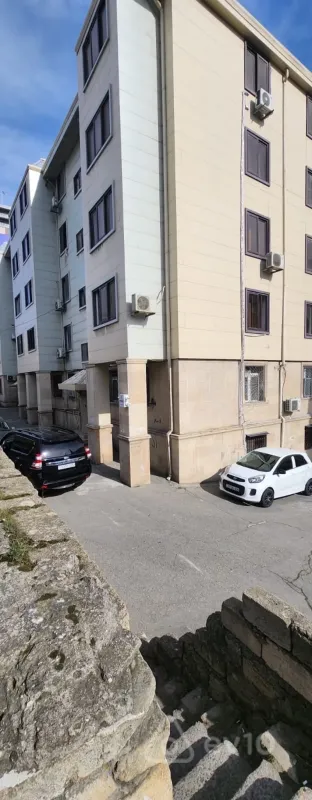 Kirayə verilir 2 otaqlı yeni tikili 50 m²