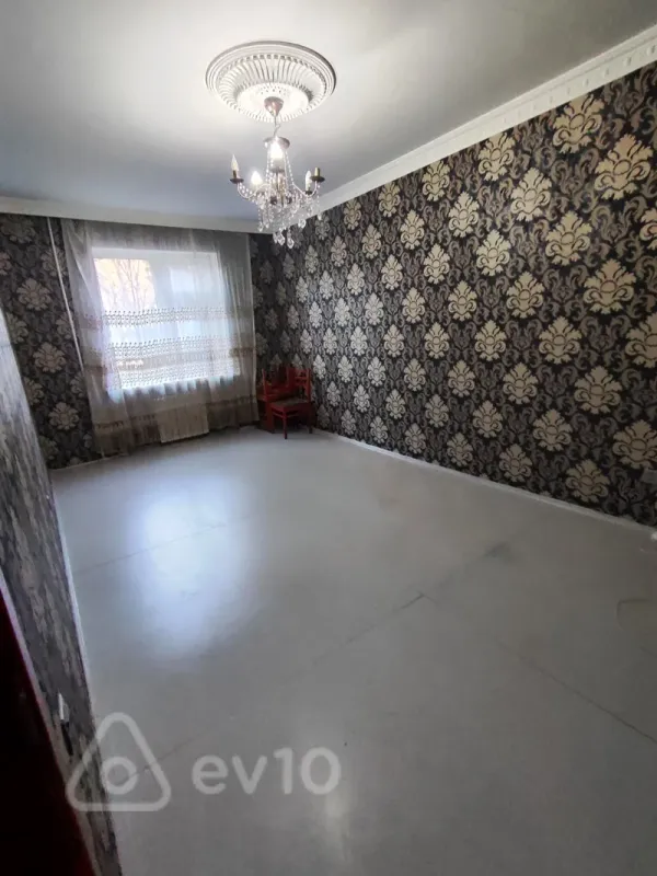 Kirayə verilir 2 otaqlı yeni tikili 60 m²