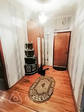 Kirayə verilir 3 otaqlı köhnə tikili 90 m²