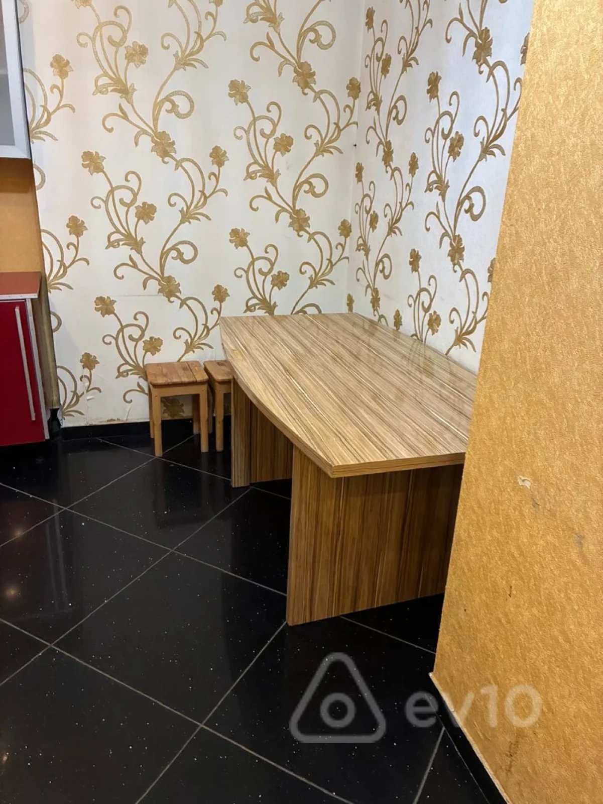 Kirayə verilir 3 otaqlı ofis 90 m²