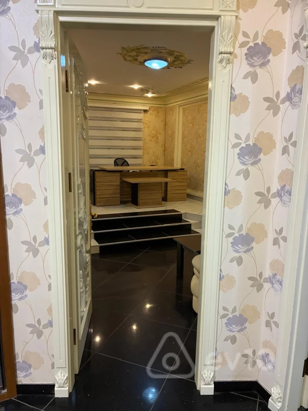 Kirayə verilir 3 otaqlı ofis 90 m²