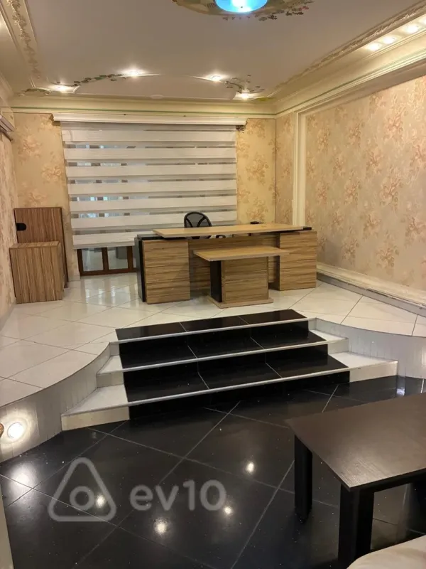 Kirayə verilir 3 otaqlı ofis 90 m²