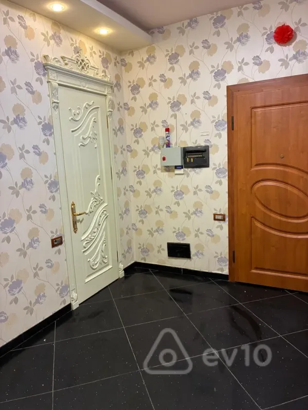 Kirayə verilir 3 otaqlı ofis 90 m²