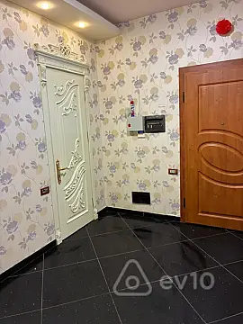 Kirayə verilir 3 otaqlı ofis 90 m²