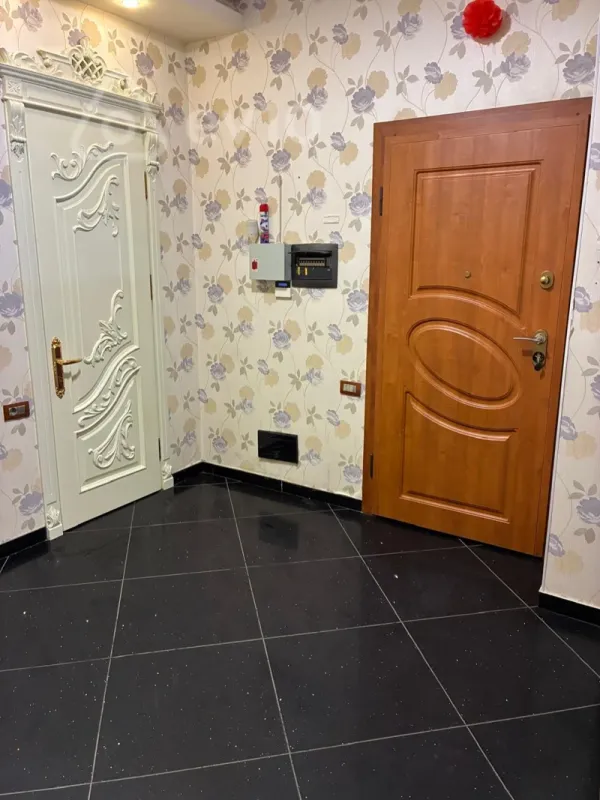 Kirayə verilir 3 otaqlı ofis 90 m²