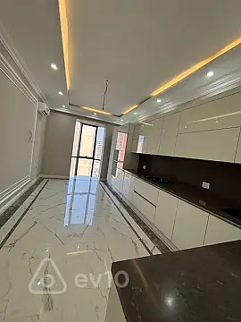Satılır 4 otaqlı yeni tikili 242 m²