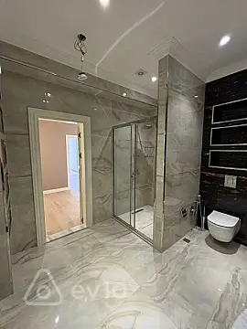 Satılır 4 otaqlı yeni tikili 242 m²