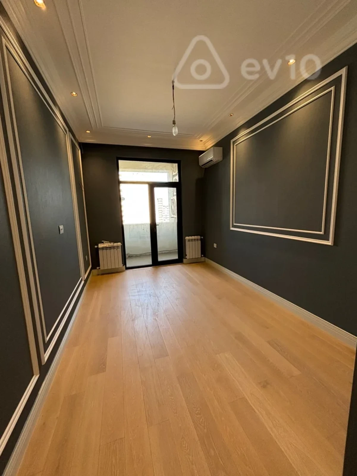 Satılır 4 otaqlı yeni tikili 242 m²