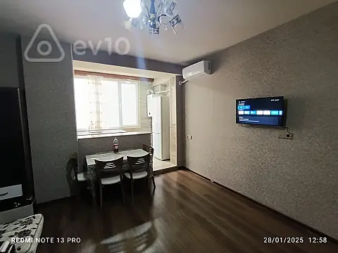 Kirayə verilir 2 otaqlı yeni tikili 50 m²