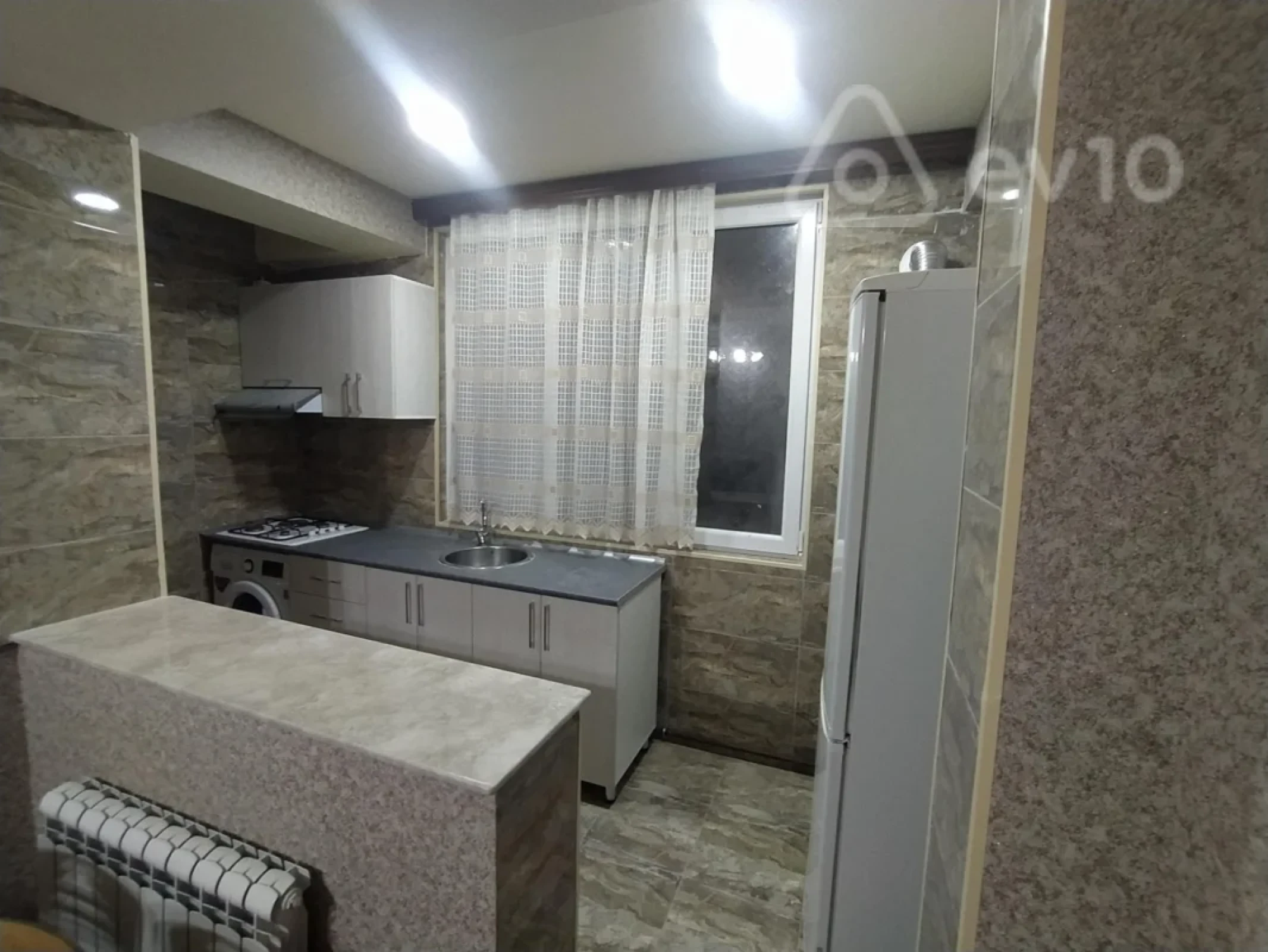 Kirayə verilir 2 otaqlı yeni tikili 50 m²