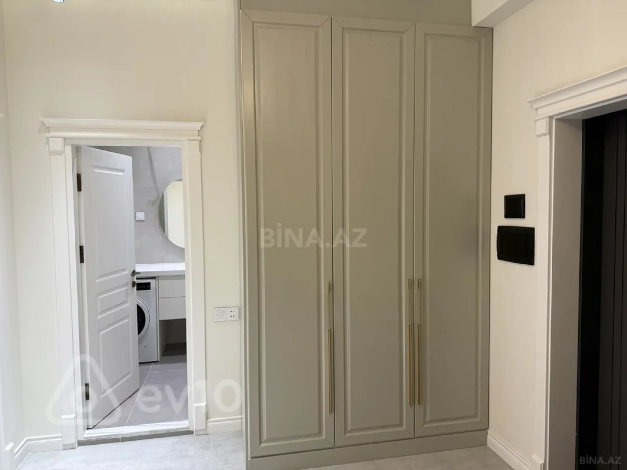 Kirayə verilir 2 otaqlı yeni tikili 73 m²