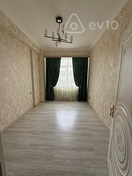 Satılır 3 otaqlı yeni tikili 85 m²