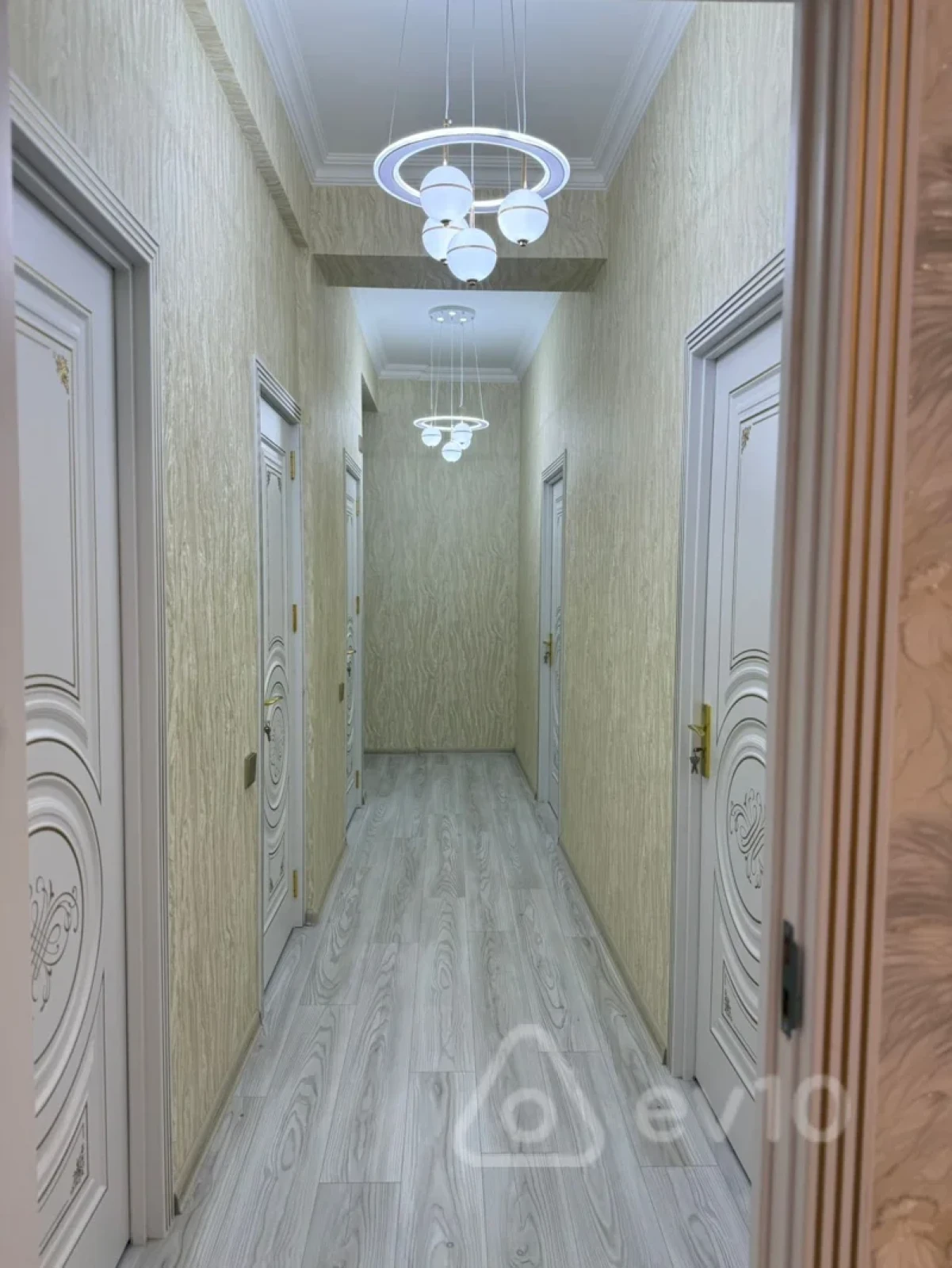 Satılır 3 otaqlı yeni tikili 85 m²