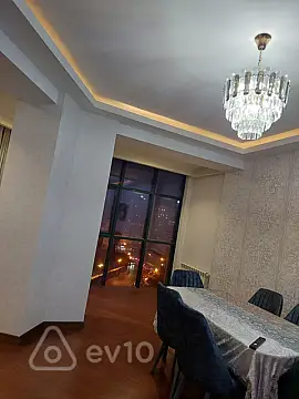 Kirayə verilir 2 otaqlı yeni tikili 113 m²