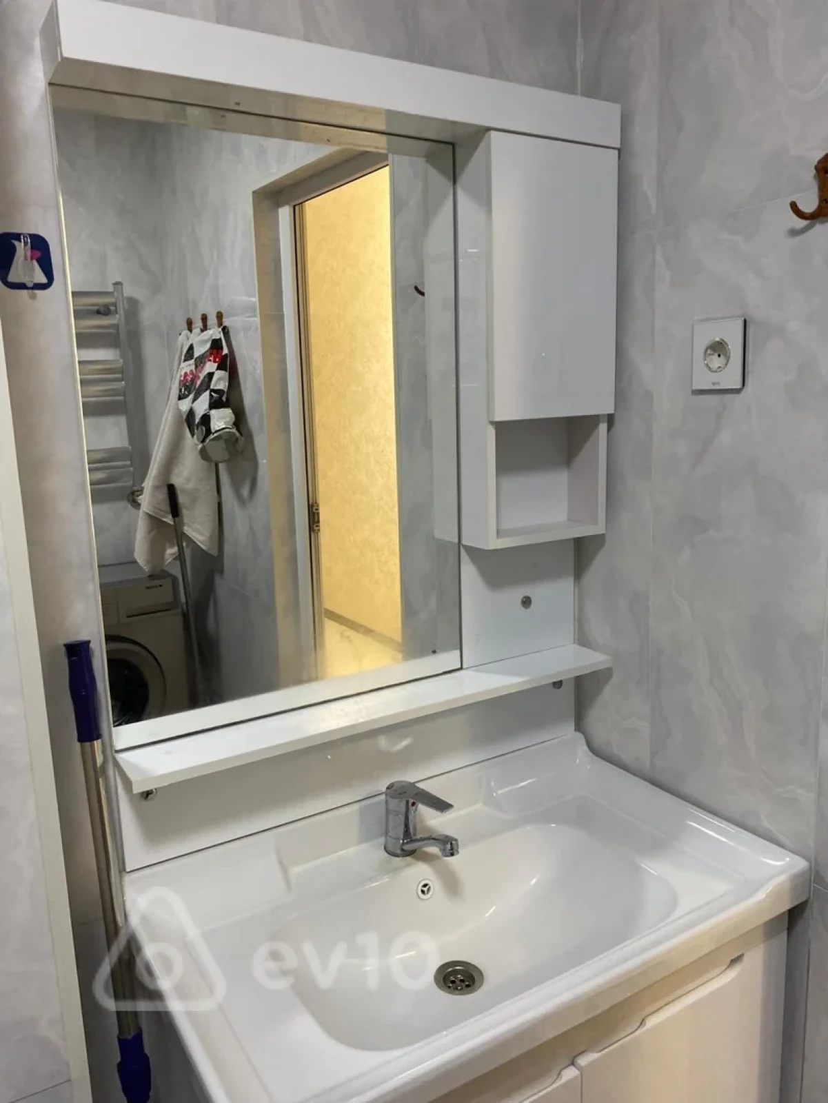 Kirayə verilir 2 otaqlı yeni tikili 62 m²