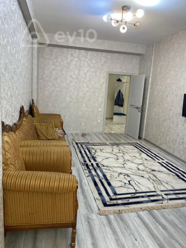 Kirayə verilir 2 otaqlı yeni tikili 62 m²