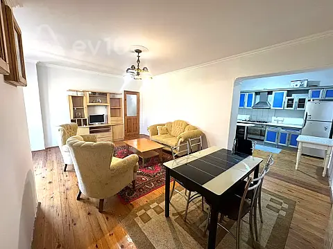 Kirayə verilir 4 otaqlı həyət evi 150 m²