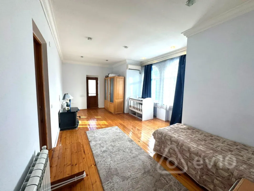 Kirayə verilir 4 otaqlı həyət evi 150 m²