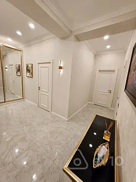 Kirayə verilir 3 otaqlı yeni tikili 100 m²