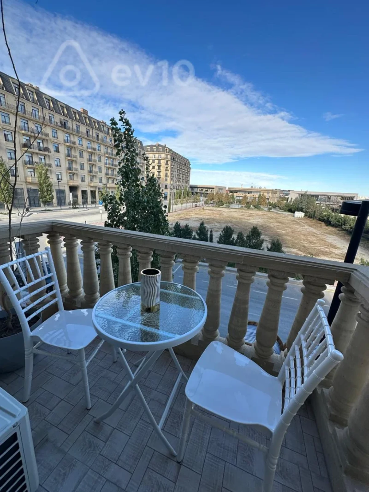 Kirayə verilir 3 otaqlı yeni tikili 100 m²