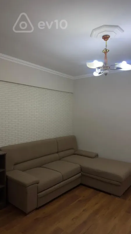 Satılır 1 otaqlı köhnə tikili 36 m²