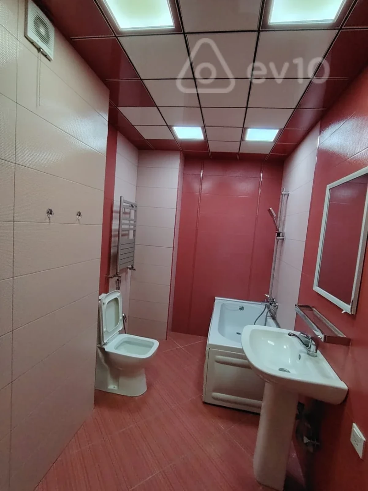 Kirayə verilir 1 otaqlı yeni tikili 90 m²